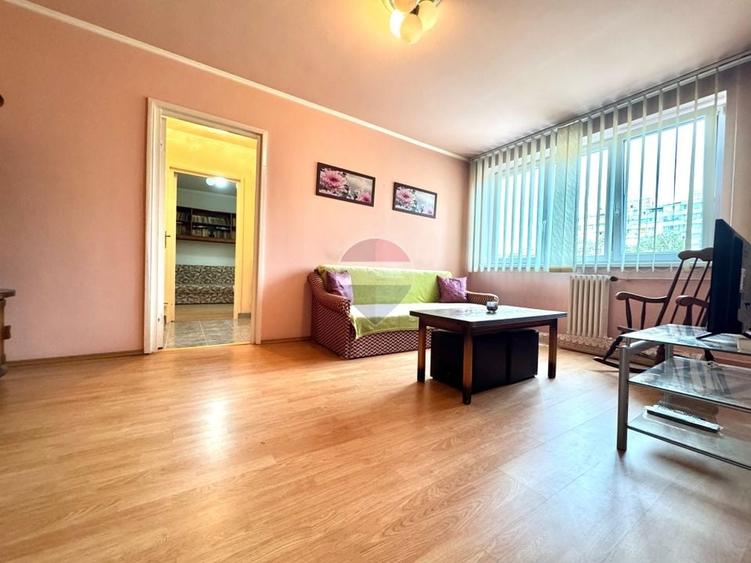 De Vânzare Apartament cu 2 camere,53.6 mp ut, etaj 3, Parcul Magnoliei - 1