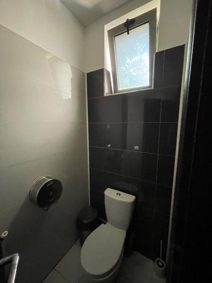 Spațiu comercial, de 660 mp, în Calea Severinului