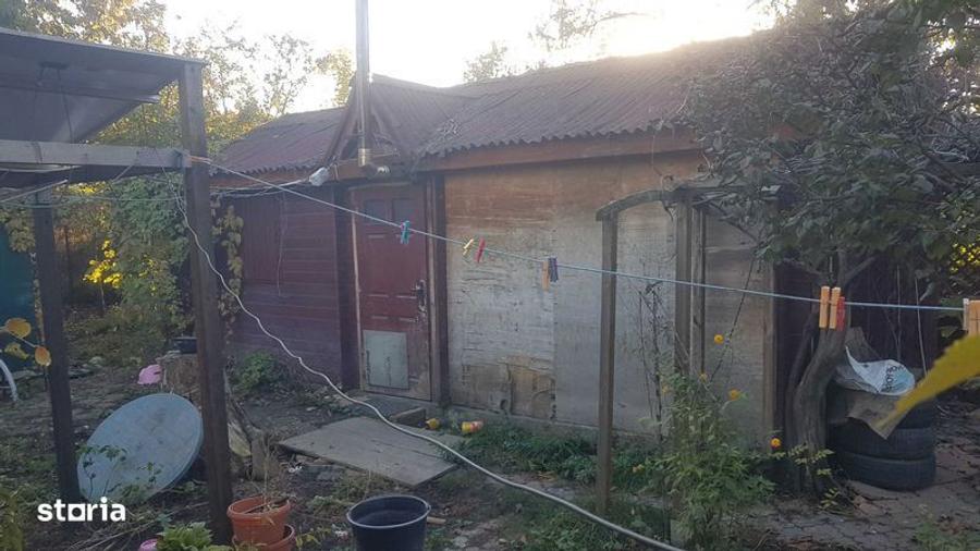 Casă cu 2 camere cu Teren 36 Mp în Podu Roș