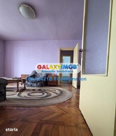 Apartament cu 3 camere decomandat, mobilat în Grivița