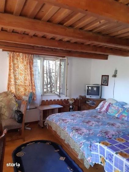Casă cu 2 camere cu Teren 50 Mp în Fundeni