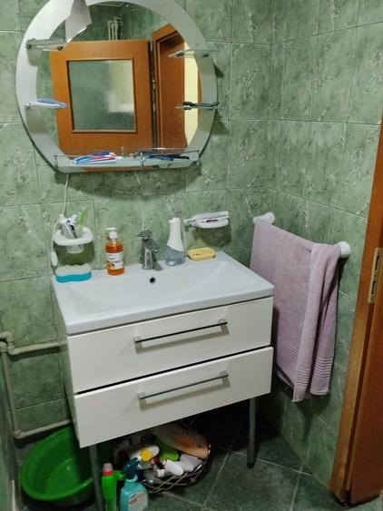 Casă cu 4 camere în Tăbăcărie