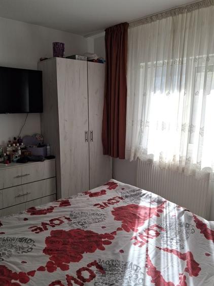 Apartament cu 2 camere în Letea Veche