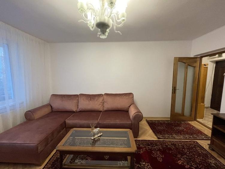 Apartament cu 2 camere semidecomandat în Crișan