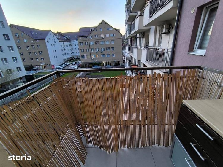 Apartament cu 3 camere decomandat în Iris