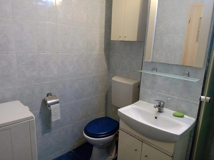 Apartament cu 2 camere decomandat în Dâmbovița