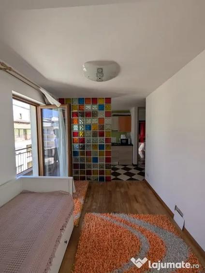Apartament 44mp, mobilat, garaj, zona Primariei Floresti - 4