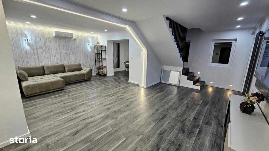 Casă cu 6 camere cu Teren 500 Mp în Central