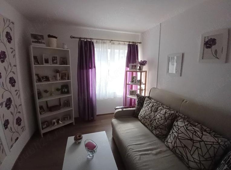 Casă cu 2 camere cu Teren 70 Mp în Central