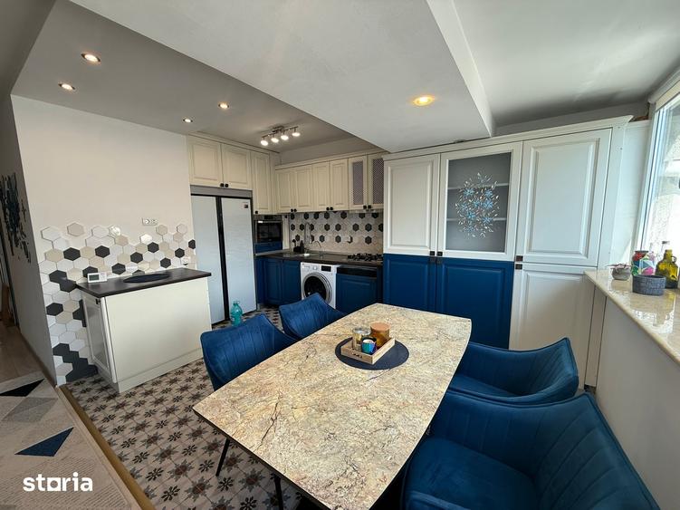 Apartament cu 3 camere în Victoriei