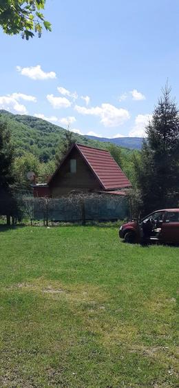 Casă cu 3 camere cu Teren 2800 Mp în Nord