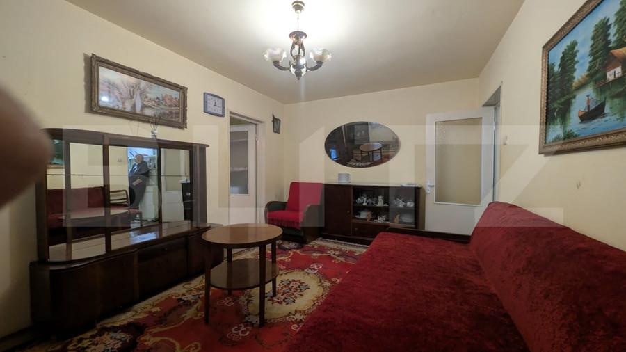 Apartament cu 2 camere semidecomandat, mobilat în Nord