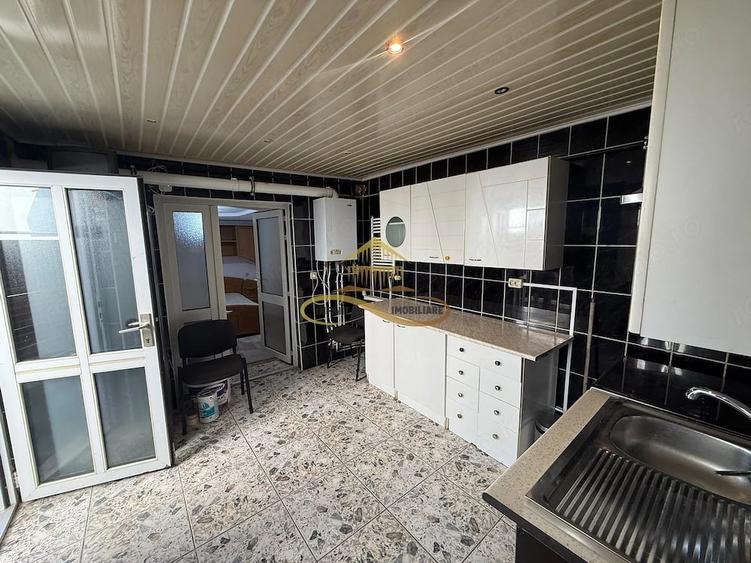 Casă cu Teren 250 Mp în Ștefan cel Mare