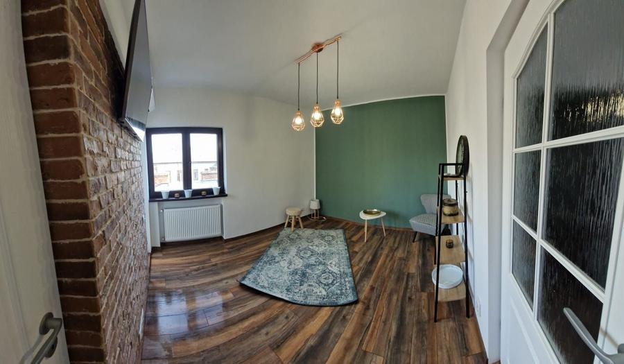Garsonieră renovata de închiriat-parcare-boxa-Zona Iancului - 1