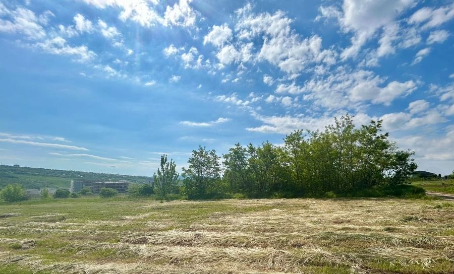 Teren agricol intravilan de 522 mp, în Central