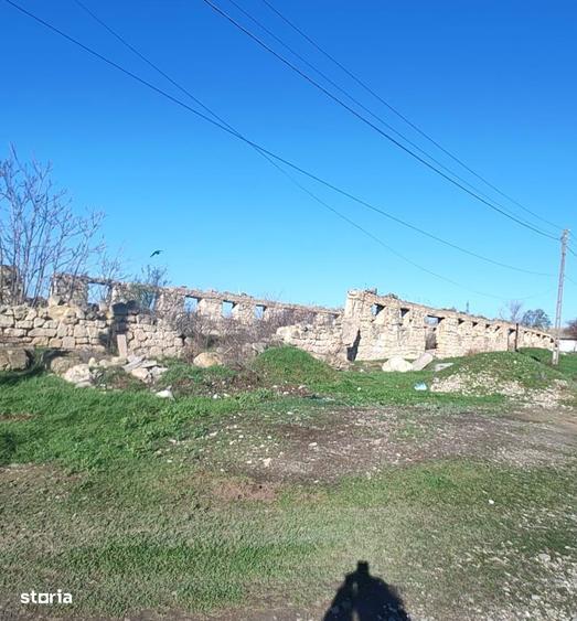 Teren de 2900 mp, în Mircea Vodă