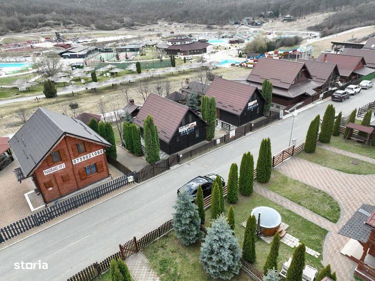 Casă cu 4 camere cu Teren 180 Mp în Central