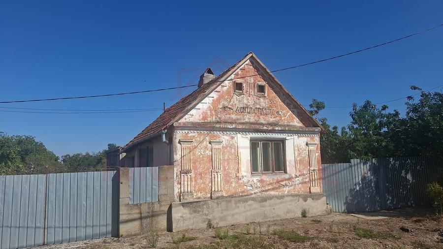 Casă individuală cu 3 camere cu Canalizare în Gherteniș