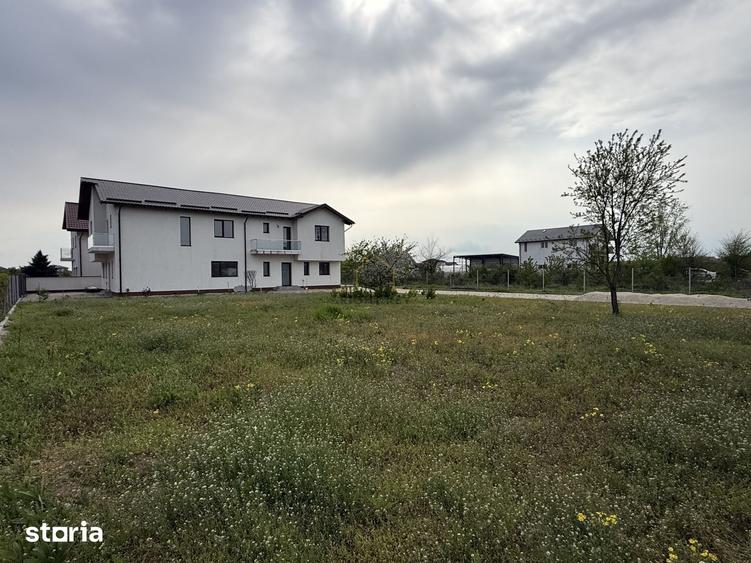 Casă cu 5 camere cu Teren 615 Mp în Dragomirești-Vale