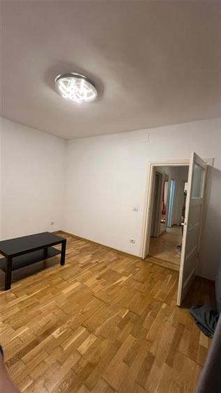 Casă cu 3 camere cu Teren 100 Mp în Brașovul Vechi