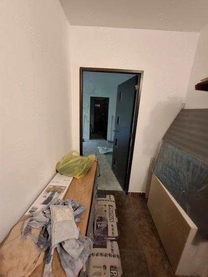 Apartament cu 2 camere semidecomandat în Govândari