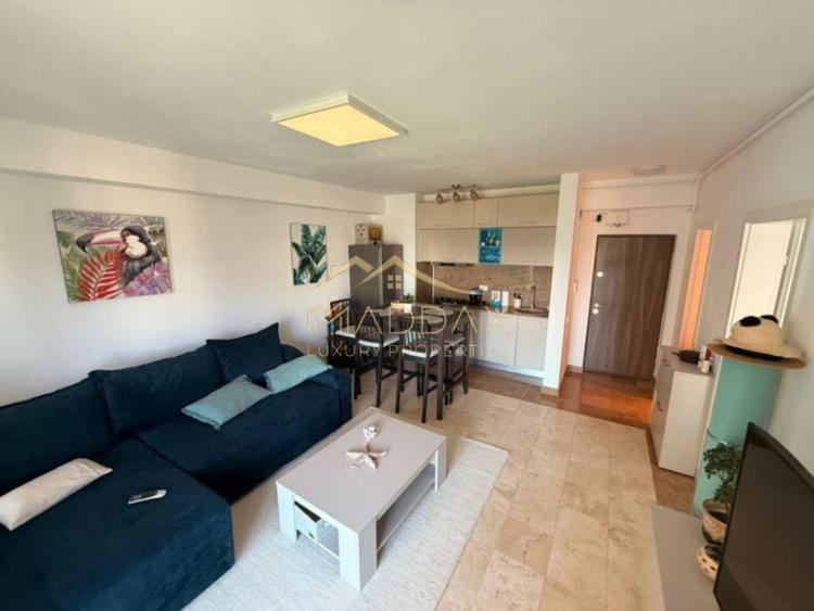 Apartament cu 2 camere, mobilat în Central