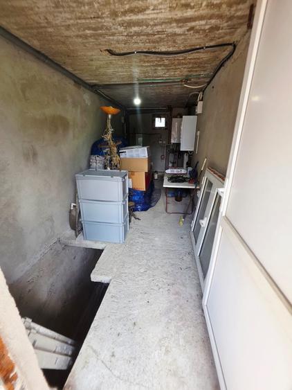 Casă individuală cu 5 camere cu Garaj în Coțofenești