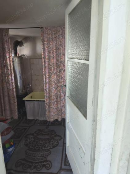 Casă cu 6 camere cu Teren 934 Mp în Central