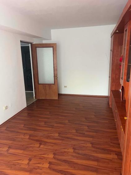 Apartament de vanzare Husi - 5