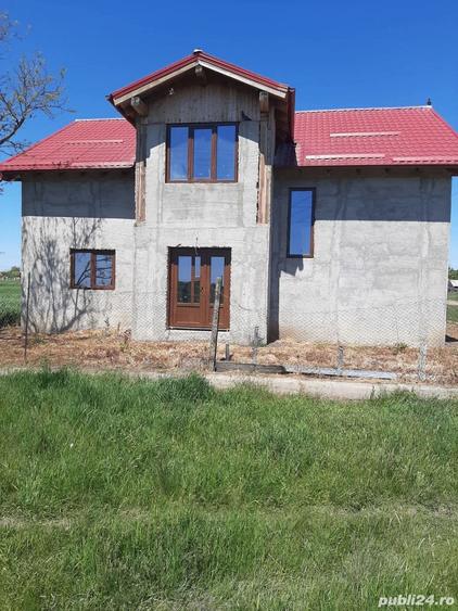 Casă cu Teren 3400 Mp în Ivanda