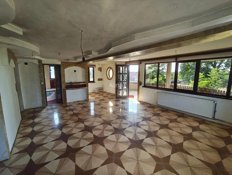 Casa de vanzare Valea Crisului