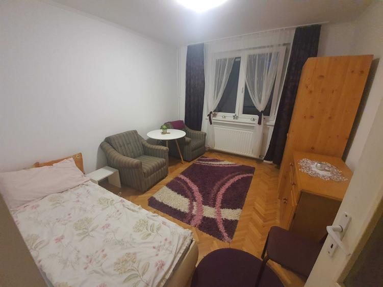 Apartament cu 2 camere decomandat în Cornișa