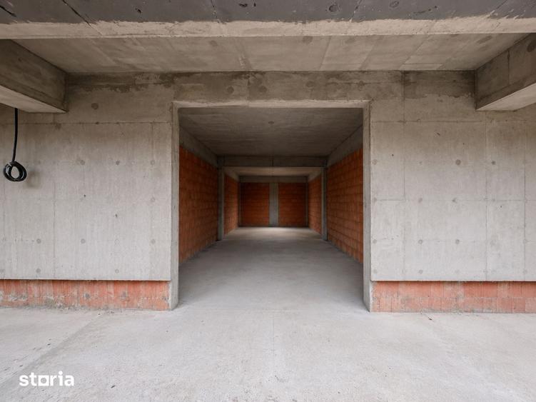 Spațiu comercial, de 52 mp, în Rediu