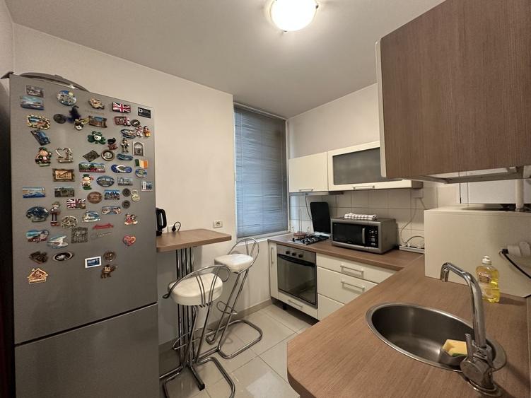 Apartament cu 2 camere decomandat în Herăstrău