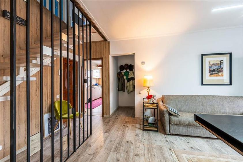Apartament cu 3 camere ultracentral 81 mp - mobilat si utilat - 1