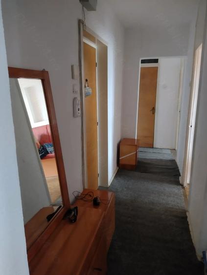 Apartament cu 2 camere decomandat în Panduri