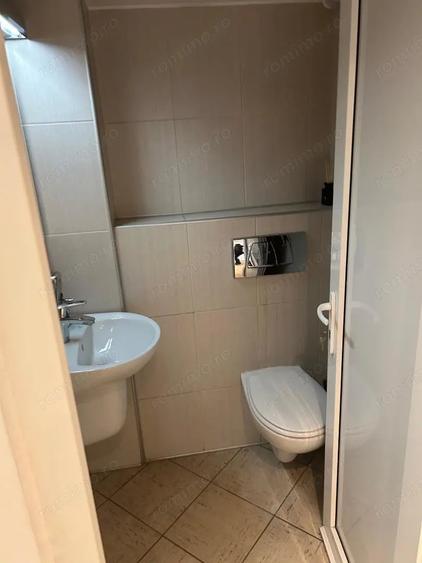 Spațiu comercial, de 95 mp, în Central