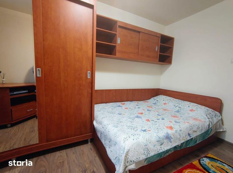 Apartament cu 4 camere, mobilat în Ultracentral
