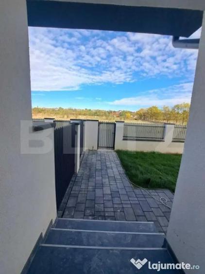 Casă cu 3 camere cu Teren 309 Mp în Central