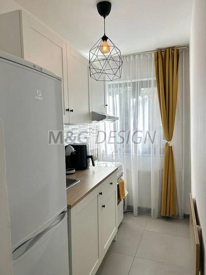 Apartament cu 2 camere semidecomandat în Girocului