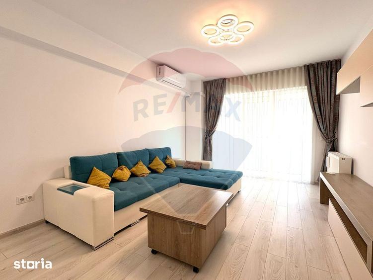 Apartament cu 3 camere decomandat, mobilat în Tractorul
