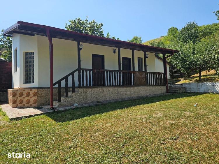 Casă cu 1 camere cu Teren 1697 Mp în Ștefănești