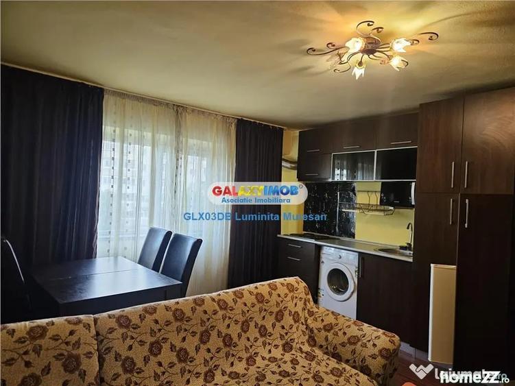 Garsonieră decomandată în Micro 11
