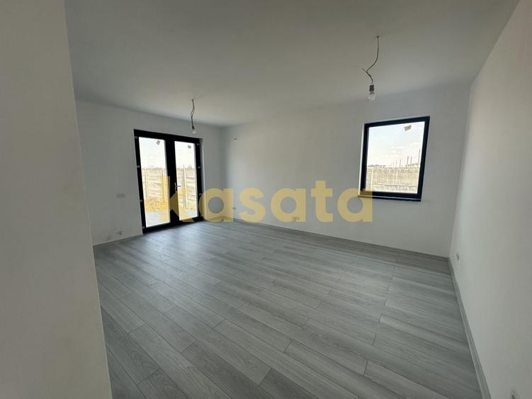 Casă individuală cu 5 camere cu Canalizare în Domnești