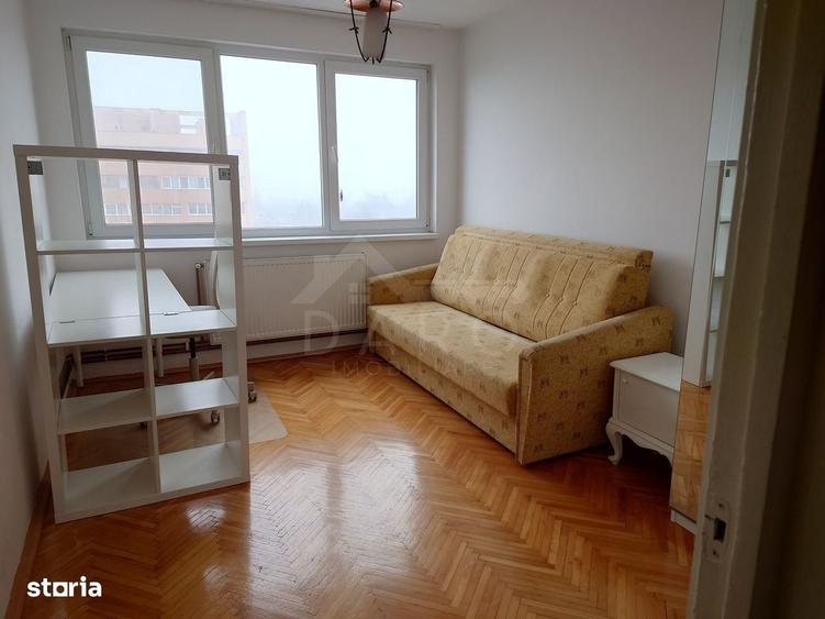 Apartament cu 2 camere decomandat în Aleea Carpați