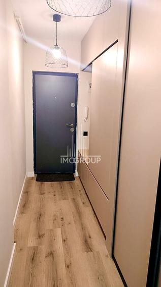 Apartament cu 3 camere decomandat, mobilat în Florești