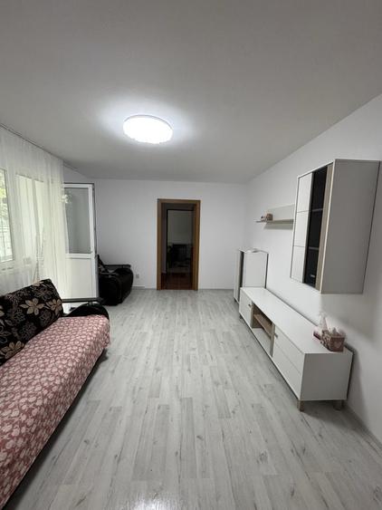 Inchiriez apartamanet 2 camere - 16