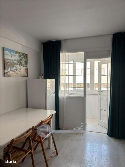 Apartament cu 2 camere decomandat în Valea Adâncă