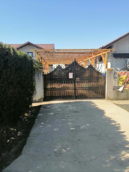 Casă cu 5 camere cu Teren 229 Mp în Periș