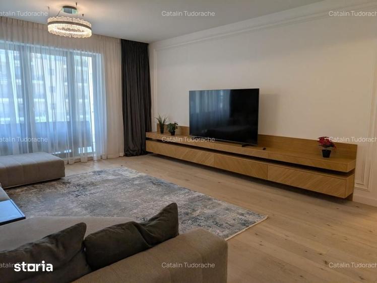 Apartament cu 3 camere decomandat în Herăstrău
